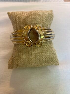 Art Deco Inspired Hinged Bracelet